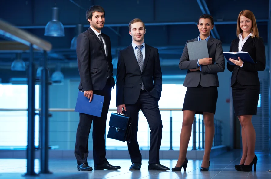 Business Casual Attire for Men and Women